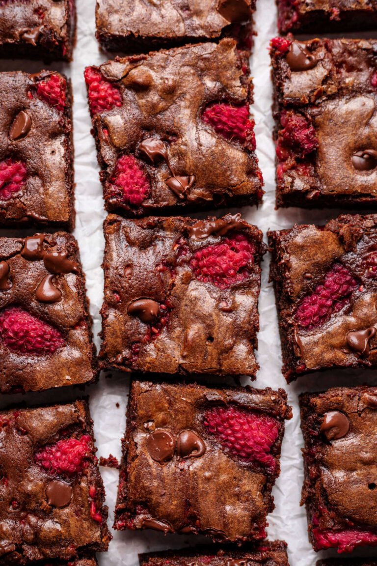 Brownies Chocolat Framboise Fondants (Recette Facile en Un Seul Bol)